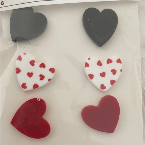 Jewelry - Heart Shaped earrings